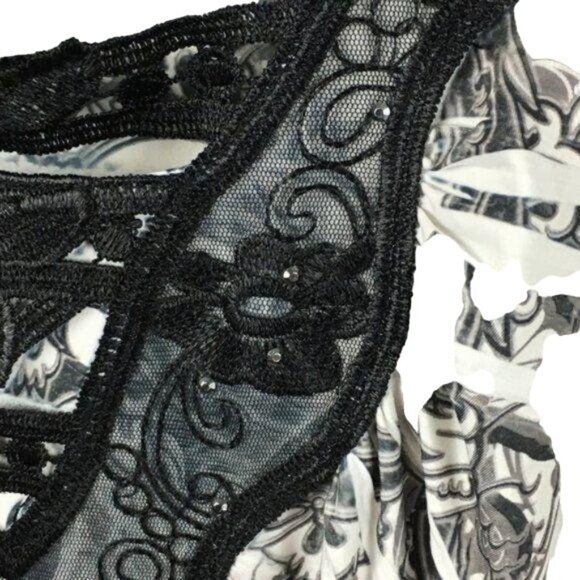 One World Black & White Paisley Lace V-Neck Top S - Picture 3 of 7